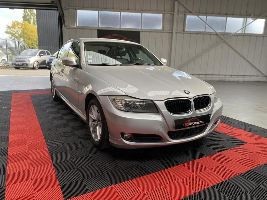 BMW Série 3 - E90 LCi 318d 143 CH PACK LUXE - GARANTIE 6 MOIS