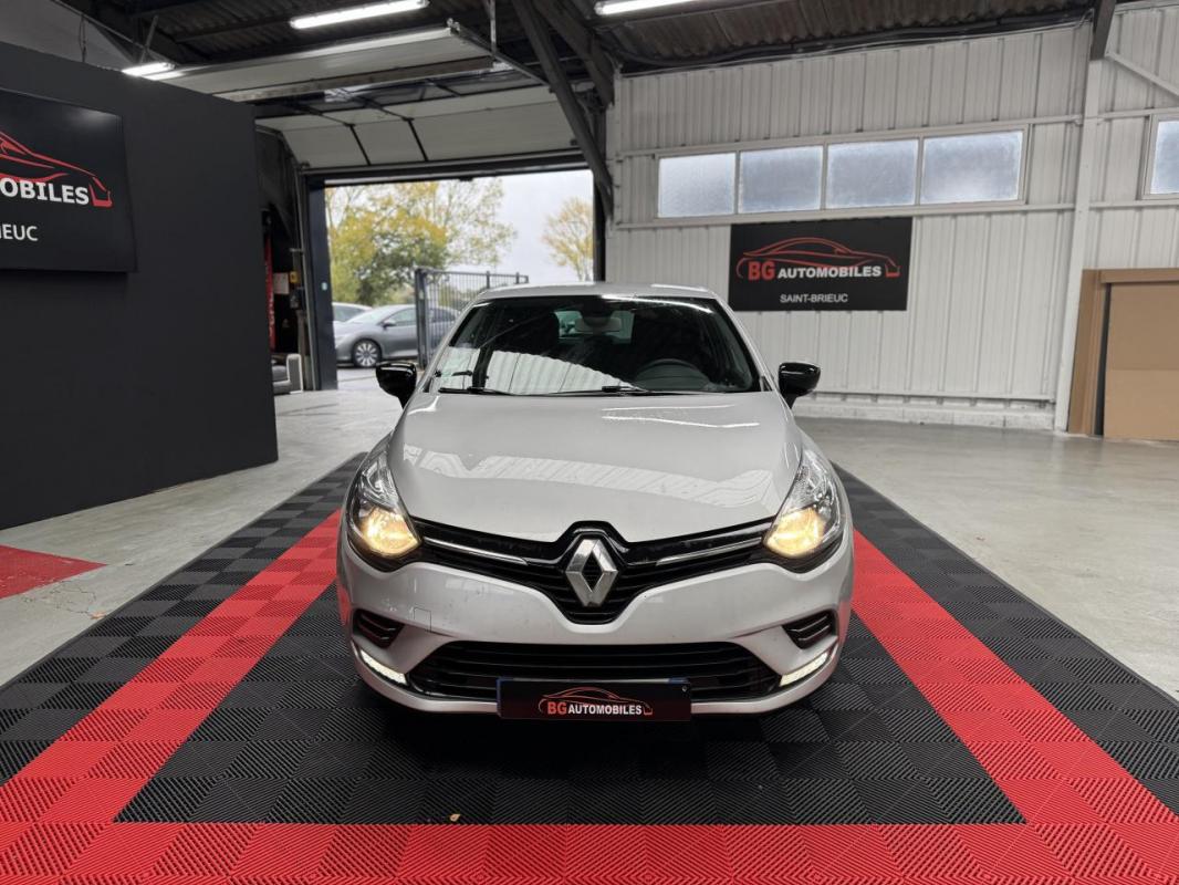 Renault Clio - TCe 90 CH LIMITED - GARANTIE 6 MOIS