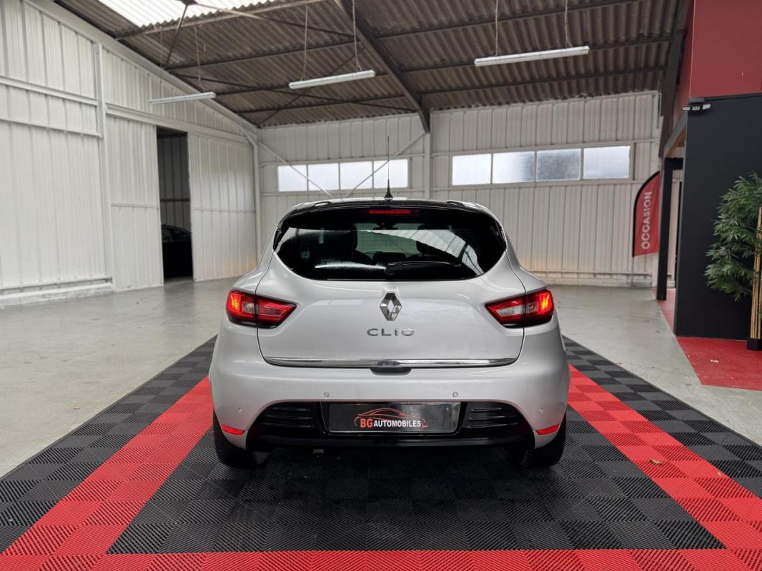 Renault Clio - TCe 90 CH LIMITED - GARANTIE 6 MOIS