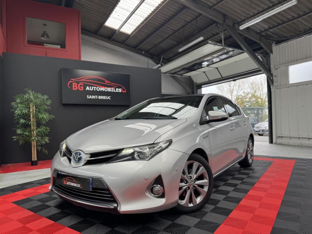 Toyota Auris - Hybride 136 CH bva STYLE - GARANTIE 6 MOIS