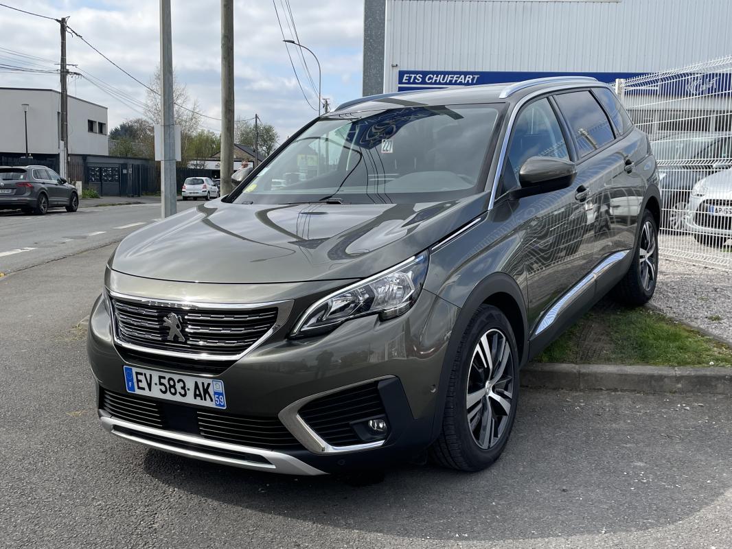 Peugeot 5008 ALLURE 1.5 BLUEHDI 130 BV6 MOTEUR NEUF
