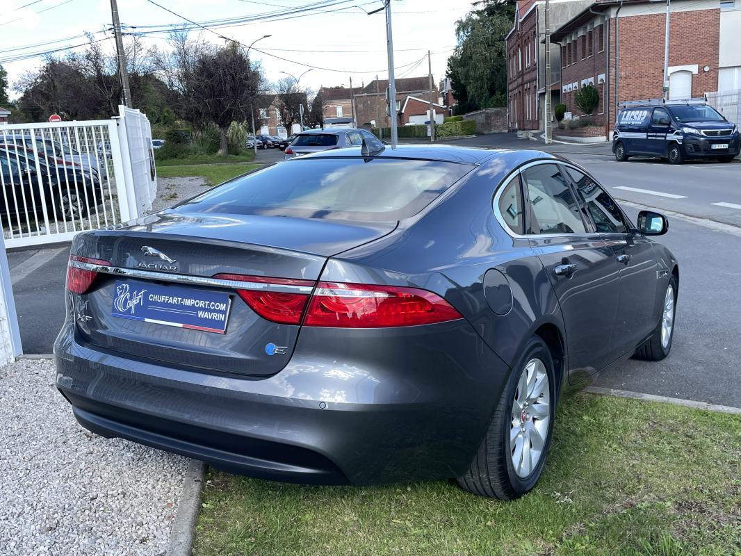 Jaguar XF - 2.0D 163 CV E-performance Prestige