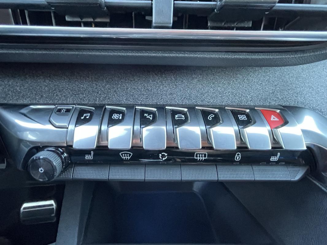 Peugeot 5008 - GT-LINE 1.5 BlueHDI 130EAT8 cuir / grip control