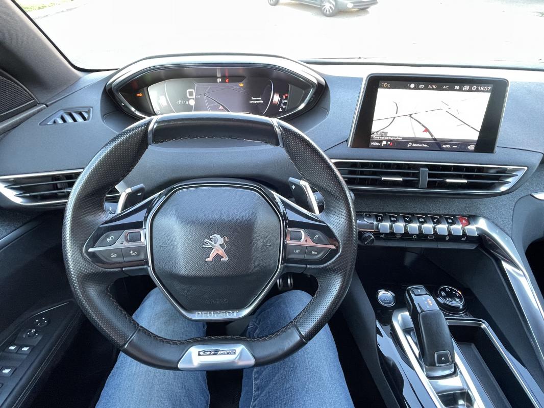 Peugeot 5008 - GT-LINE 1.5 BlueHDI 130EAT8 cuir / grip control
