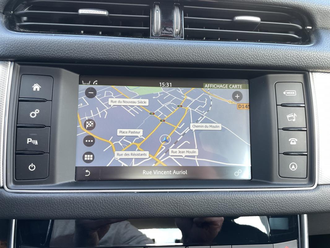 Jaguar XF - 2.0D 163 CV E-performance Prestige