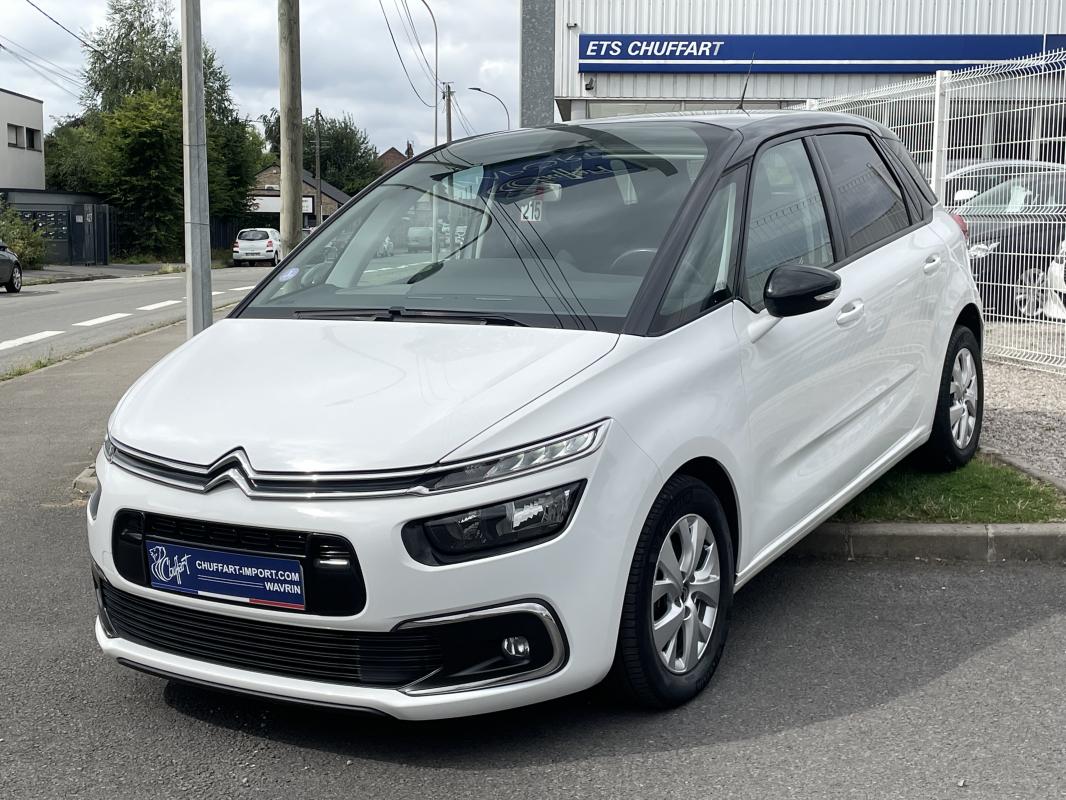 Citroën c4 spacetourer - 1.2L essence 110 CV BVM6 LIVE FAIBLE KM