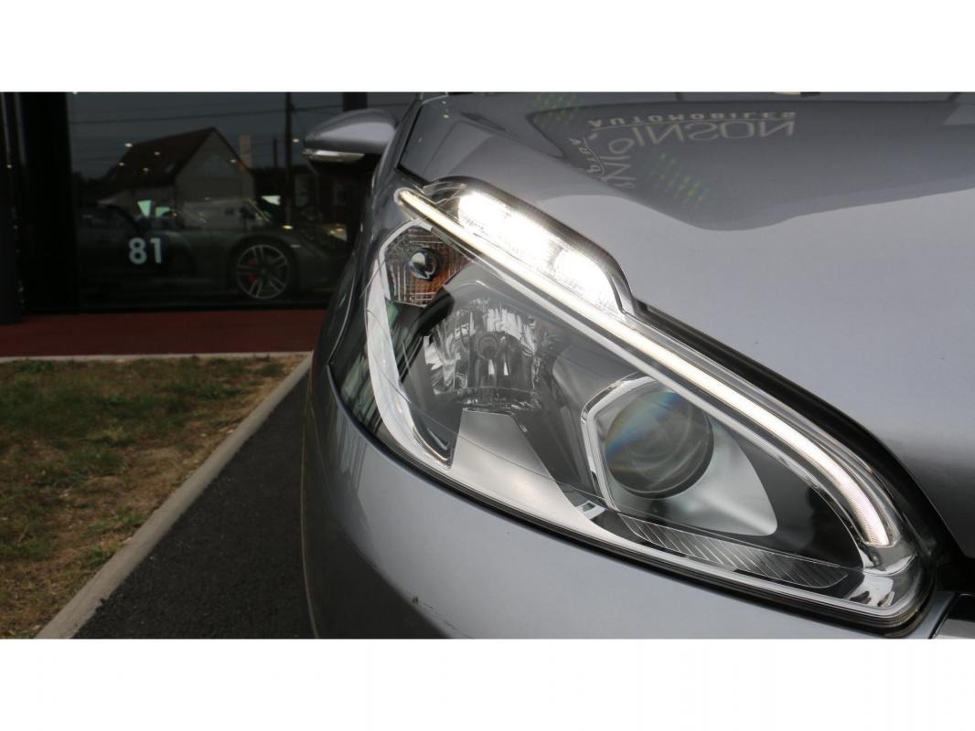 Peugeot 208 - 1.2i PureTech 12V S&S - 82 BERLINE Active PHASE 2