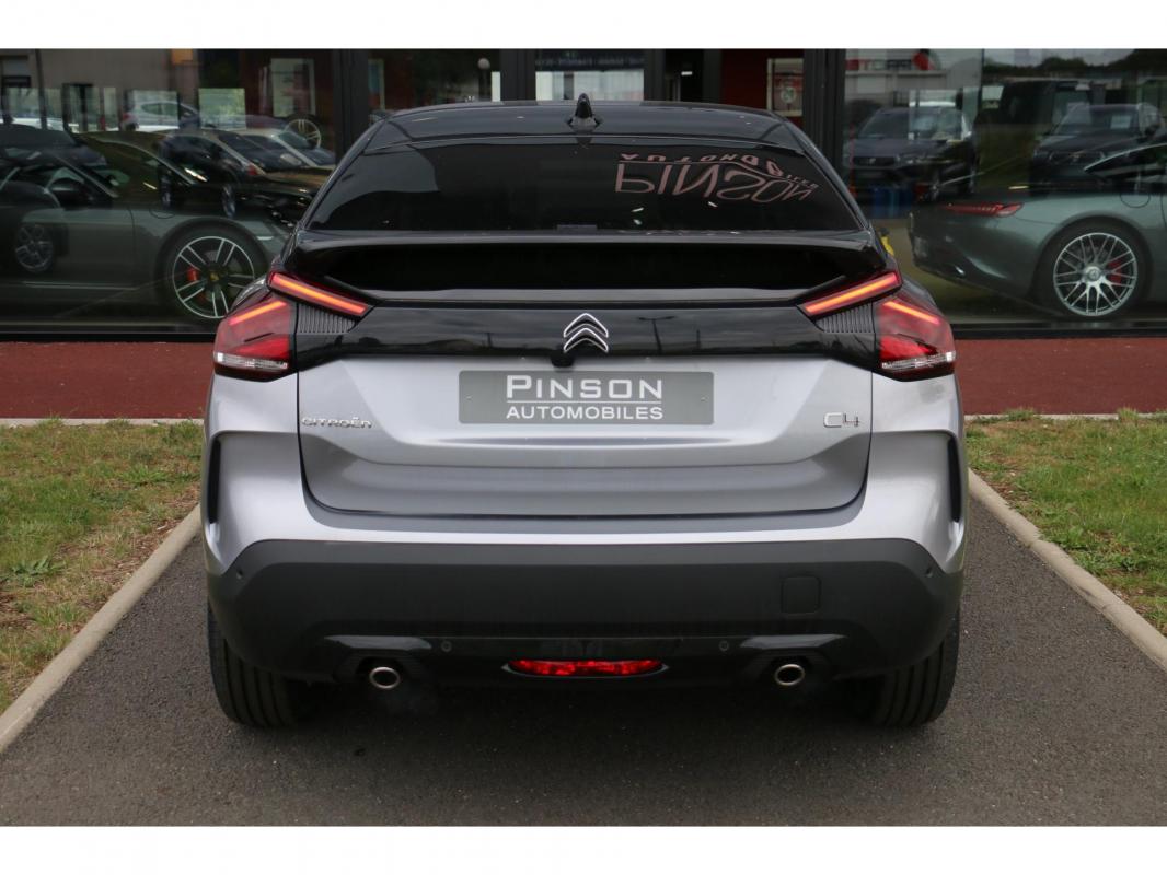 Citroën C4 - 1.2 PureTech 12V - 130 S&S BV EAT 8 BERLINE Shine