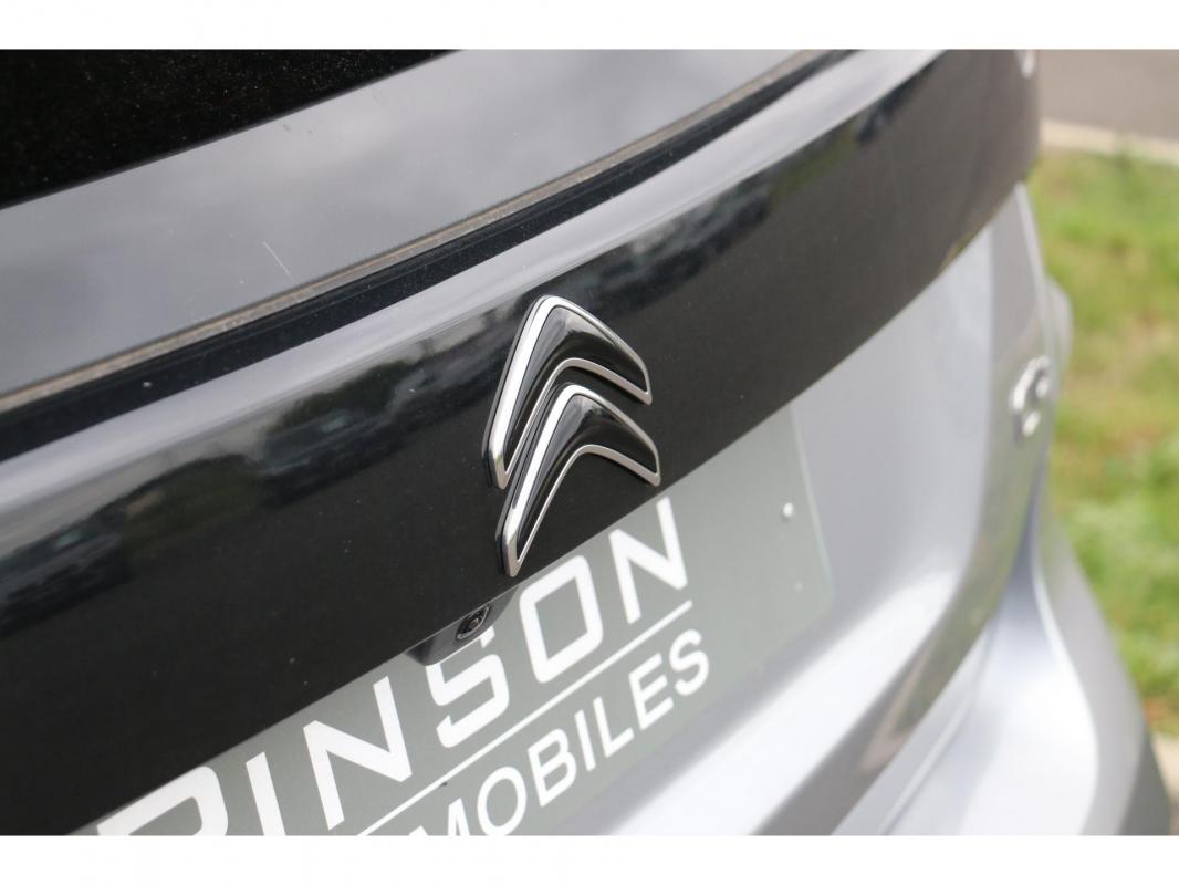 Citroën C4 - 1.2 PureTech 12V - 130 S&S BV EAT 8 BERLINE Shine