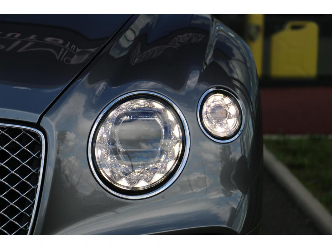 Bentley Continental - 6.0i W12 - 635 BVR GT FIRST EDITION COUPE .