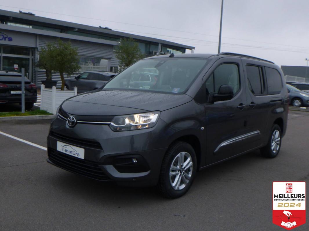 TOYOTA PROACE CITY VERSO - LONG EXECUTIVE 110 VVT-I +7 PL (2023)