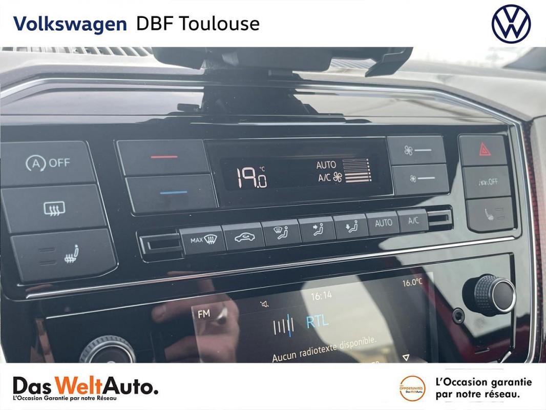 Volkswagen Up! - UP! 2.0 Up 1.0 115 BlueMotion Technology BVM6 GTI
