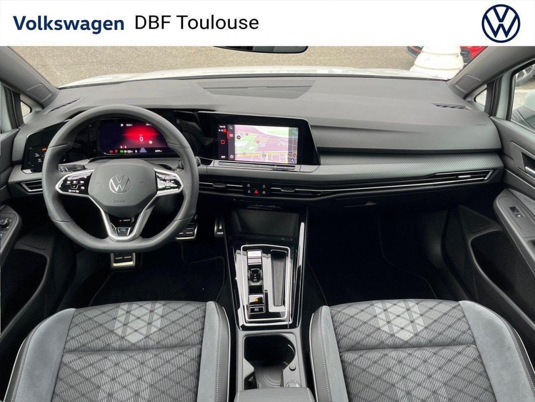 Volkswagen Golf - 1.5 eTSI OPF 150 DSG7 R-Line