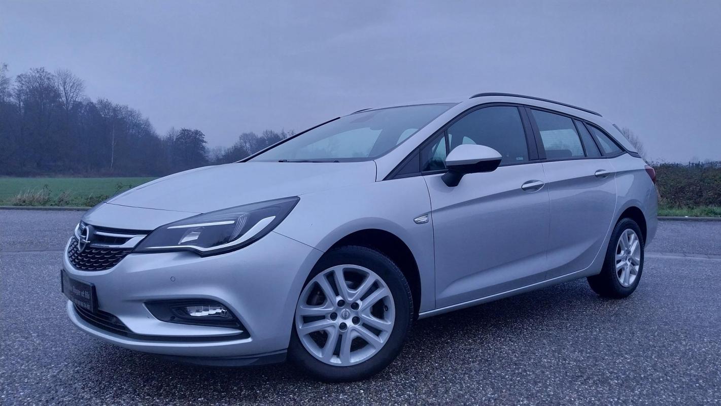 Opel Astra Sports Tourer - 1.6L CDTI 110CH BUSINESS EDITION