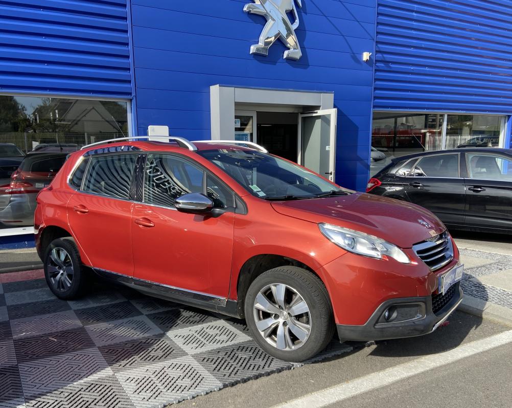 PEUGEOT 2008 - 1.2 PURETECH ALLURE S&S BVM5 110 (2015)