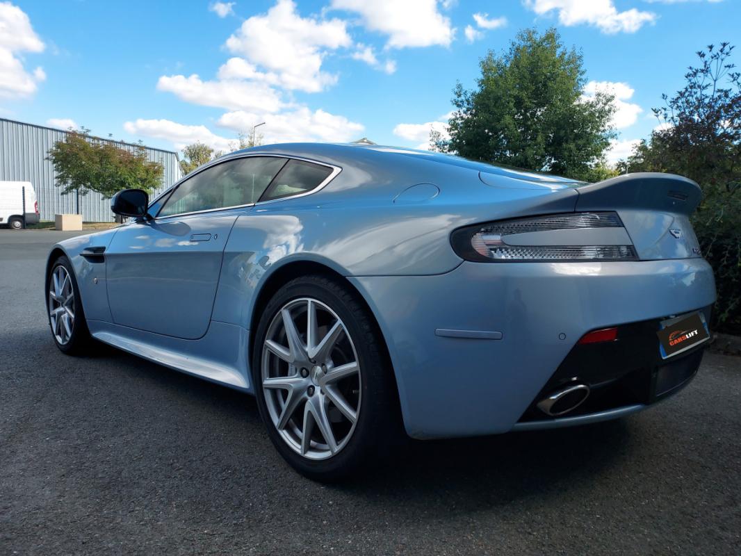 Aston Martin V8 Vantage - S Coupe 4.7 L 436 CH FROSTED GLASS BLUE - GARANTIE 6 MOIS