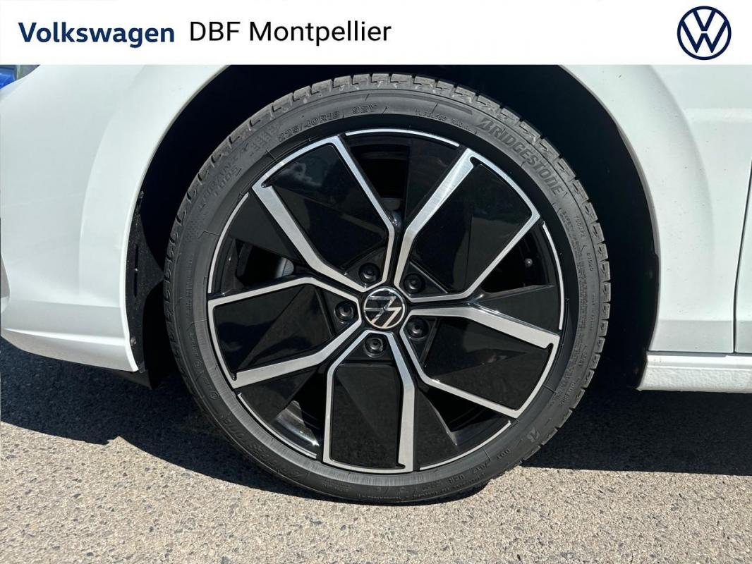 Volkswagen Golf - 8 FL EHYBRID 204 CH DSG6 STYLE