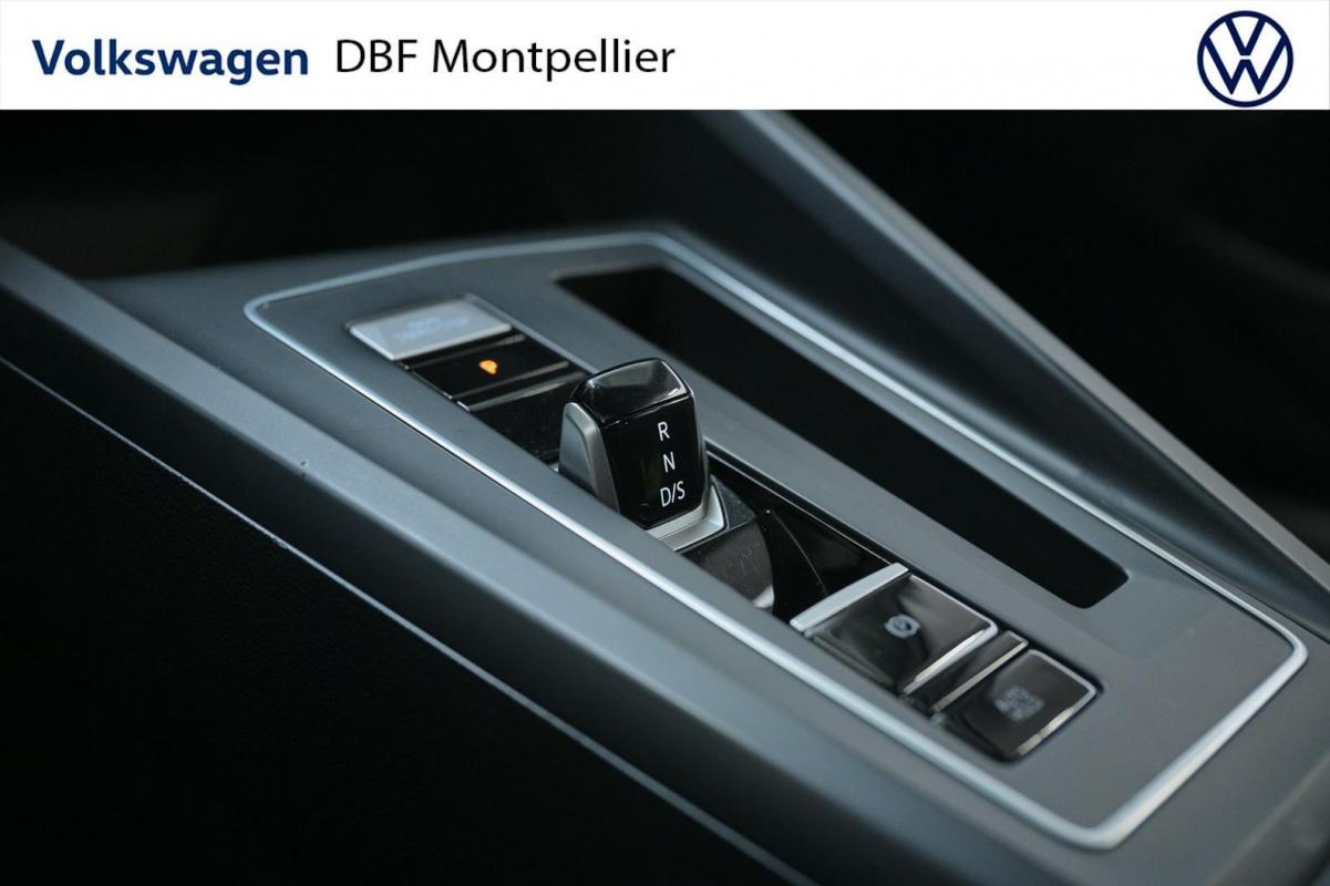 Volkswagen Golf - 1.0 eTSI OPF 110 DSG7 Life Business
