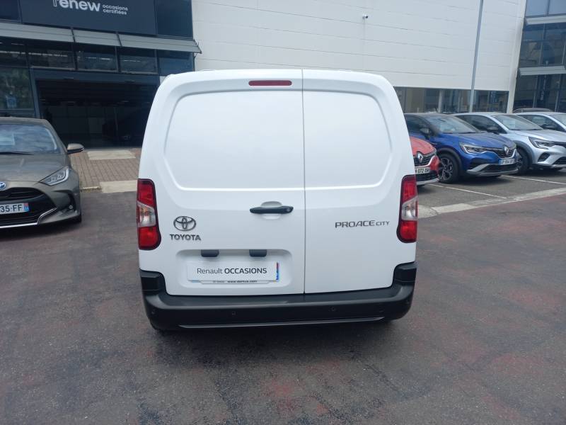 Toyota Proace City - MEDIUM 1.5L 130 D-4D BVM6 BUSINESS