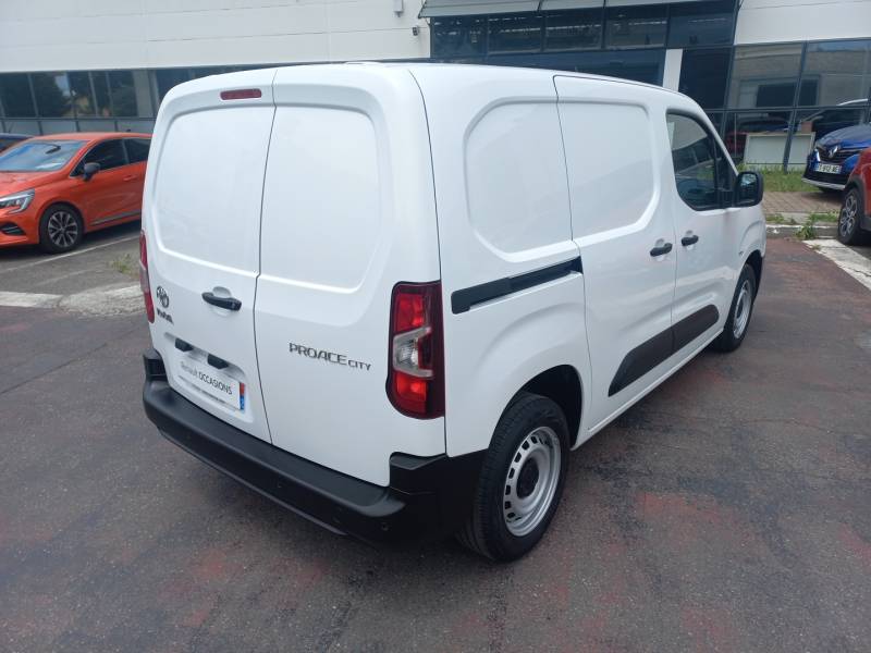 Toyota Proace City - MEDIUM 1.5L 130 D-4D BVM6 BUSINESS
