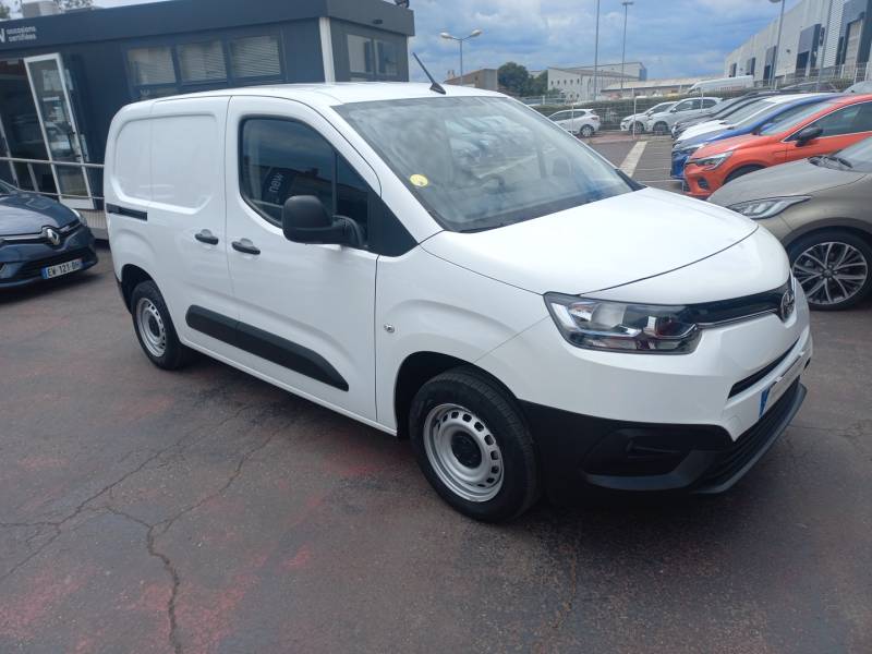 Toyota Proace City - MEDIUM 1.5L 130 D-4D BVM6 BUSINESS