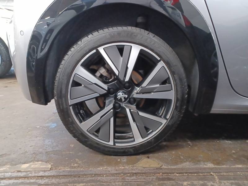 Peugeot 208 - BlueHDi 100 S&S BVM6 GT