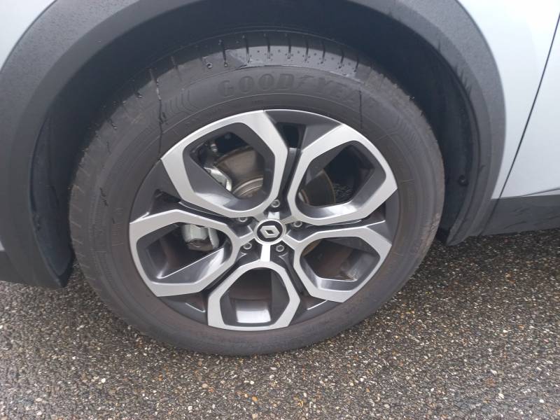 Renault Captur - E-Tech full hybrid 145 Techno