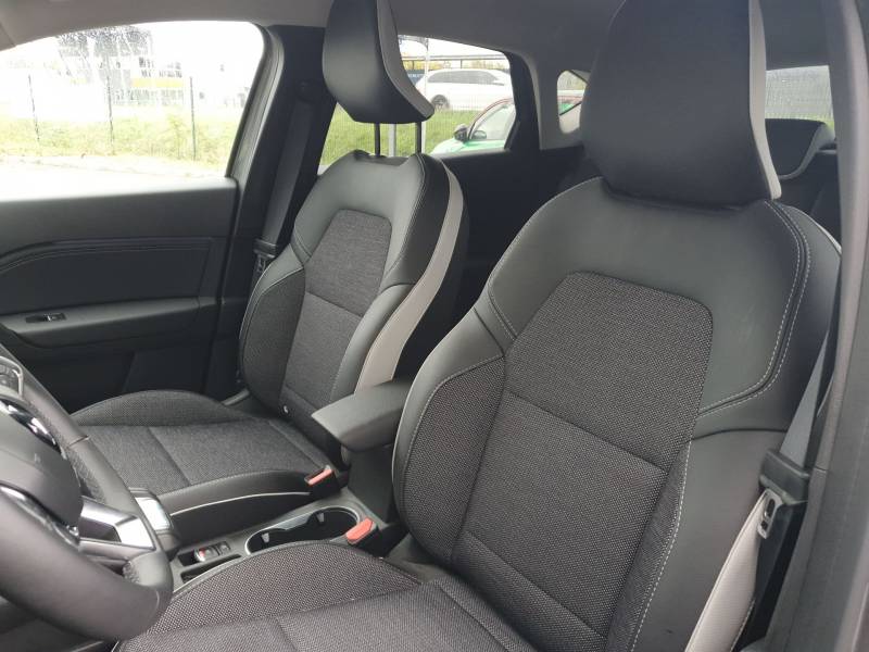 Renault Captur - E-Tech full hybrid 145 Techno