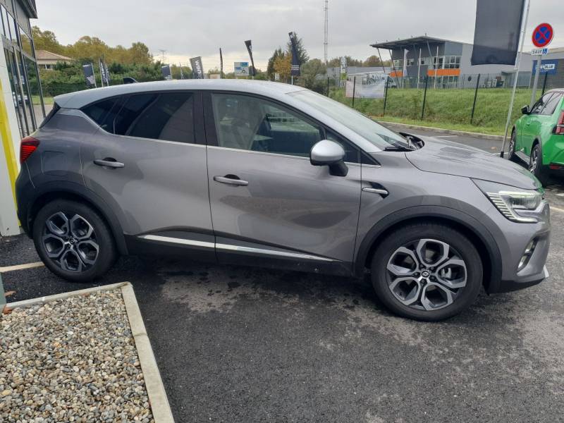 Renault Captur - E-Tech full hybrid 145 Techno