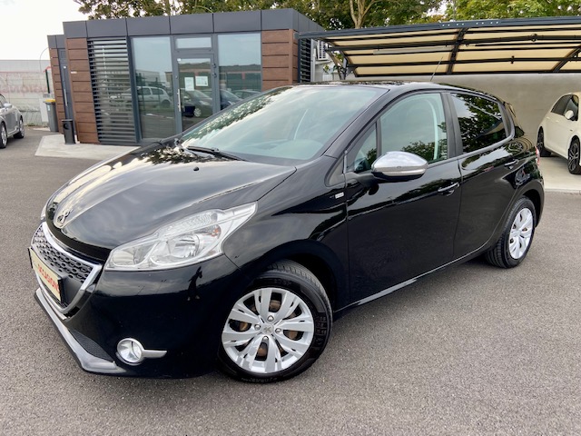Peugeot 208 1.6 e-HDi 92ch BVM5 Style