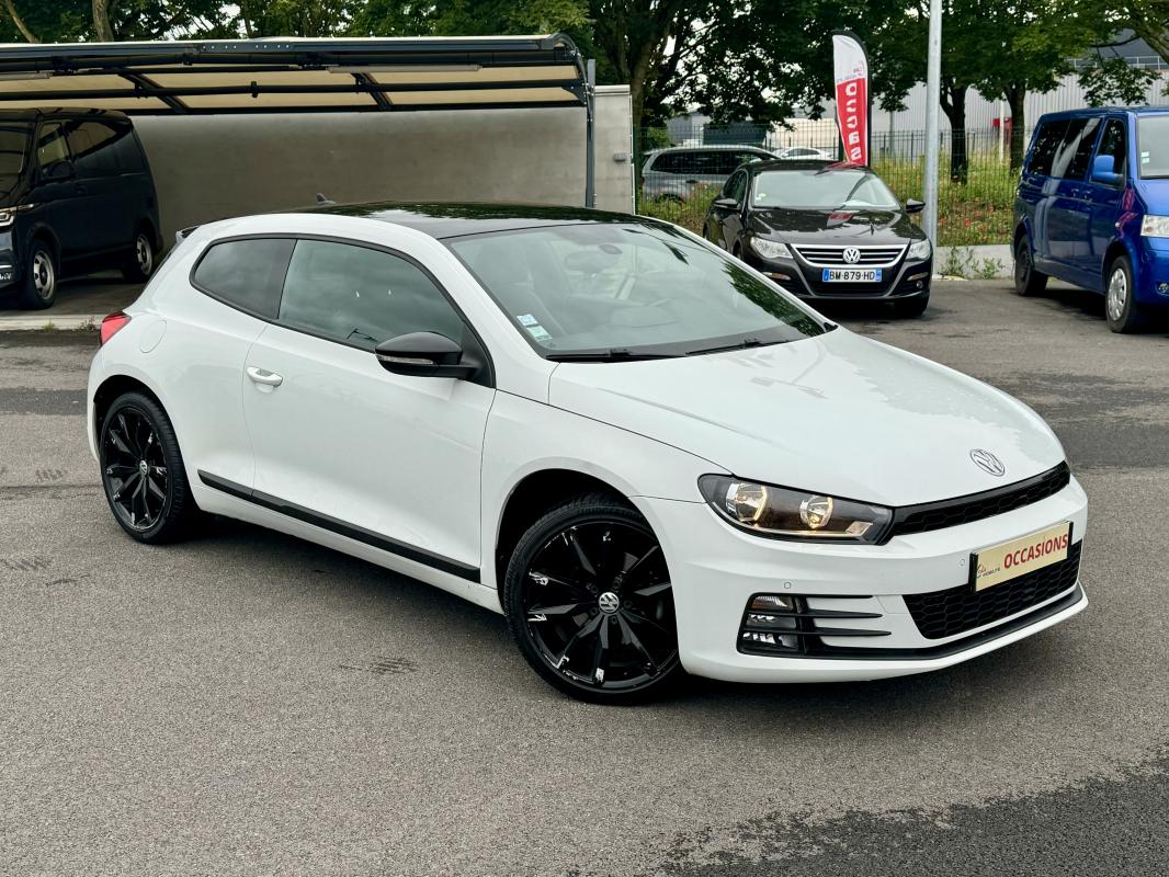 Volkswagen Scirocco 2.0 TDI 150 CH BVM6 EDITION LIMITEE BLACK SESSION