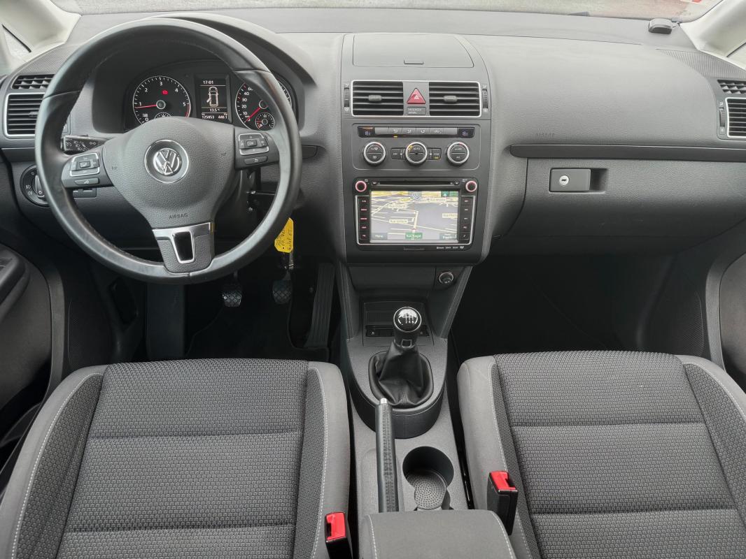 Volkswagen Touran - 1.6 TDI 105 CH BVM6 7 PLACES CONFORTLINE