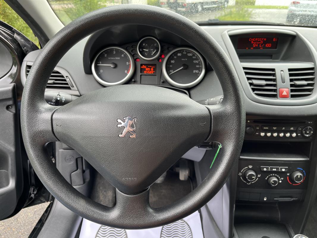 Peugeot 207 - 1.4 HDI 70 CV