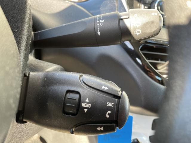 Peugeot 208 - 1.2 PureTech 68ch BVM5 Like