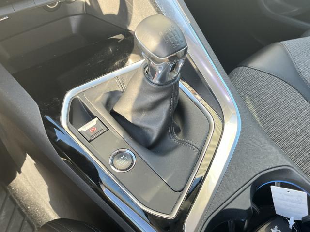 Peugeot 3008 - essence 130ch S&S BVM6 Allure