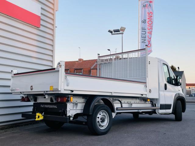 Fiat Ducato - Chassis Cabine CC BENNE P.S.+GD COFFRE MAXIHD 3.5 L H3-POWER 140 BUSINESS