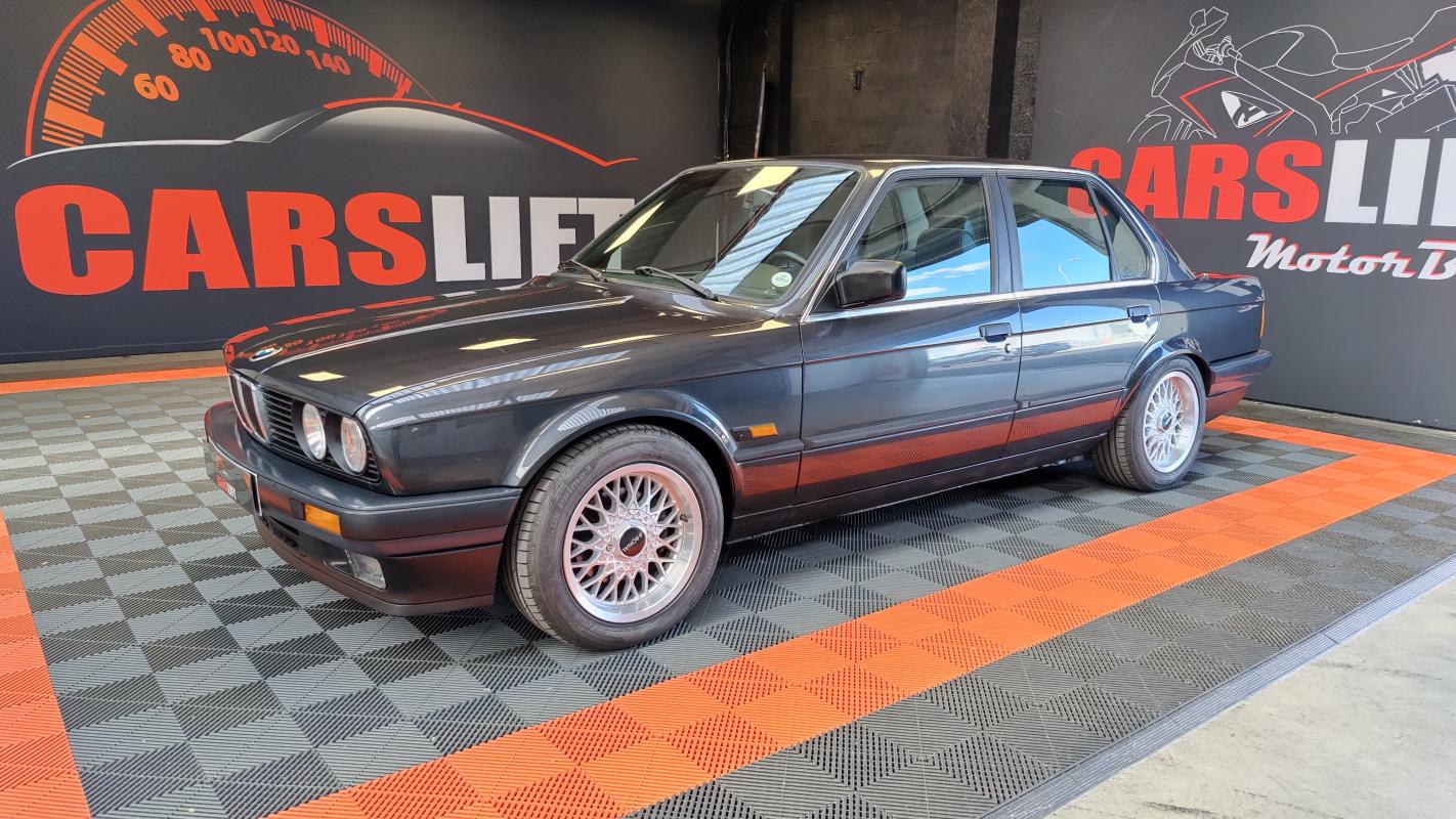 BMW SÉRIE 3 - 325I E30 170 CH LUXE (1990)
