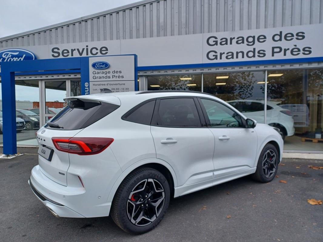 Ford Kuga - 2.5 Flexifuel 180cv ST-LINE X FHEV