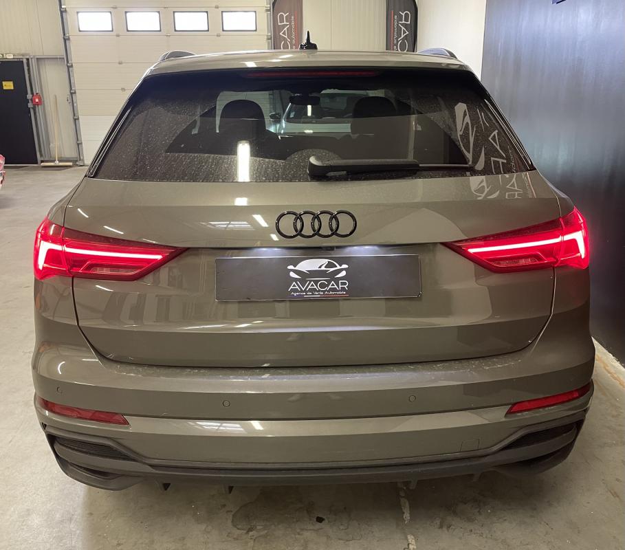 Audi Q3 - 45 TFSIE 245 S line S tronic