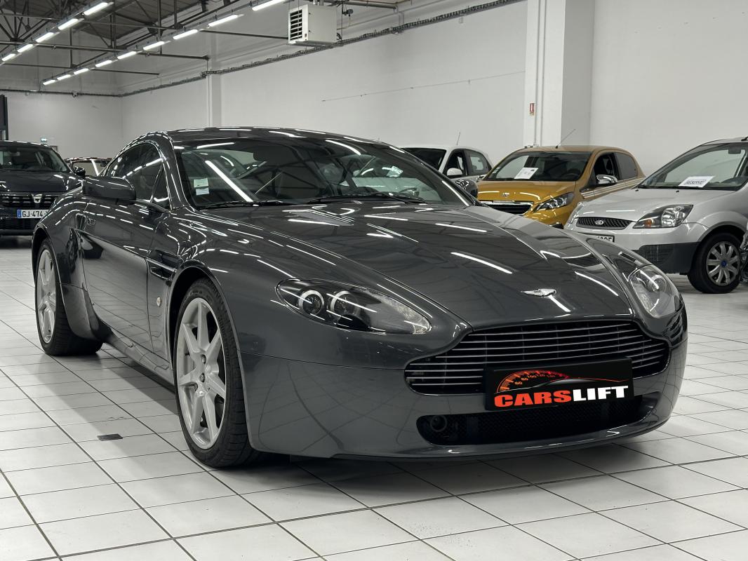 Aston Martin V8 Vantage 4.3 385 CH Boîte auto - GARANTIE 6 MOIS