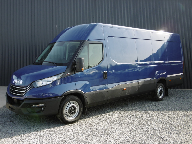 IVECO DAILY - FOURGON 35S18 EMPATTEMENT 4100L H2 TD (2024)