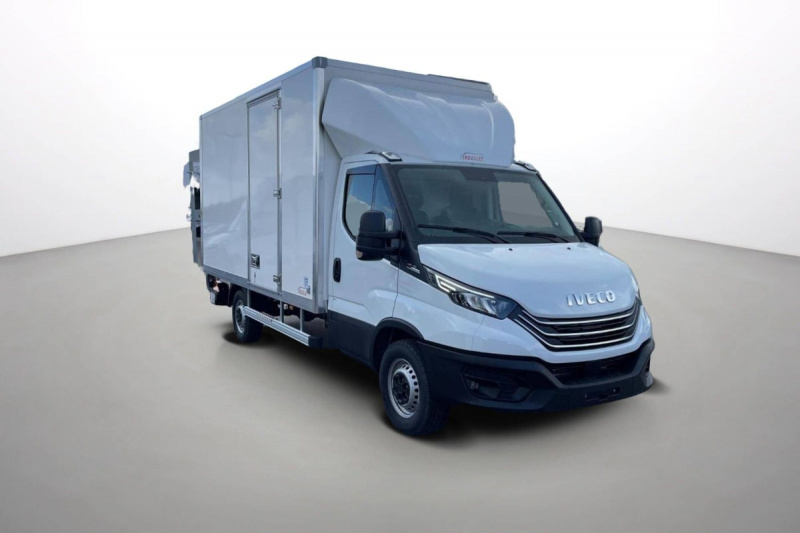 IVECO DAILY - III 35S16HA8 4100 3.0 160CH CAISSE TROUILLET 20M³ (2024)