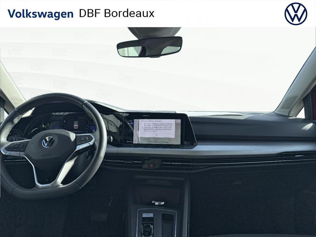 Volkswagen Golf - 1.5 eTSI OPF 130 DSG7 Life Business