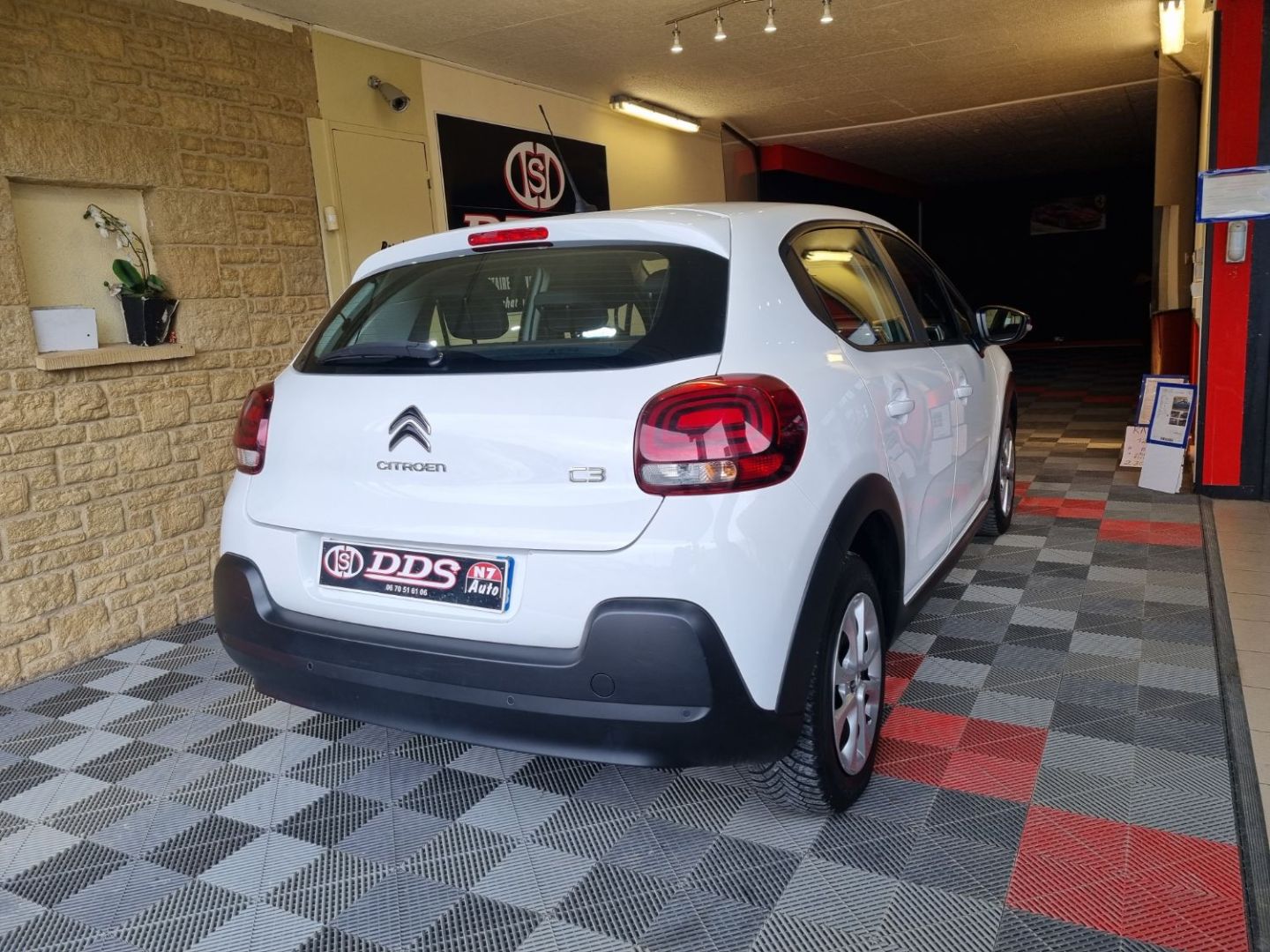 CITROEN C3 III - 1.5HDI 100 CLIM REGUL 5 PLACES