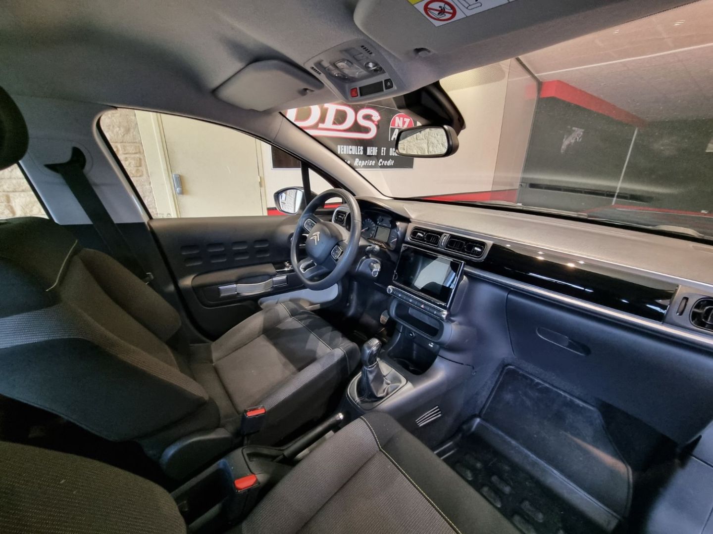 CITROEN C3 III - 1.5HDI 100 CLIM REGUL 5 PLACES