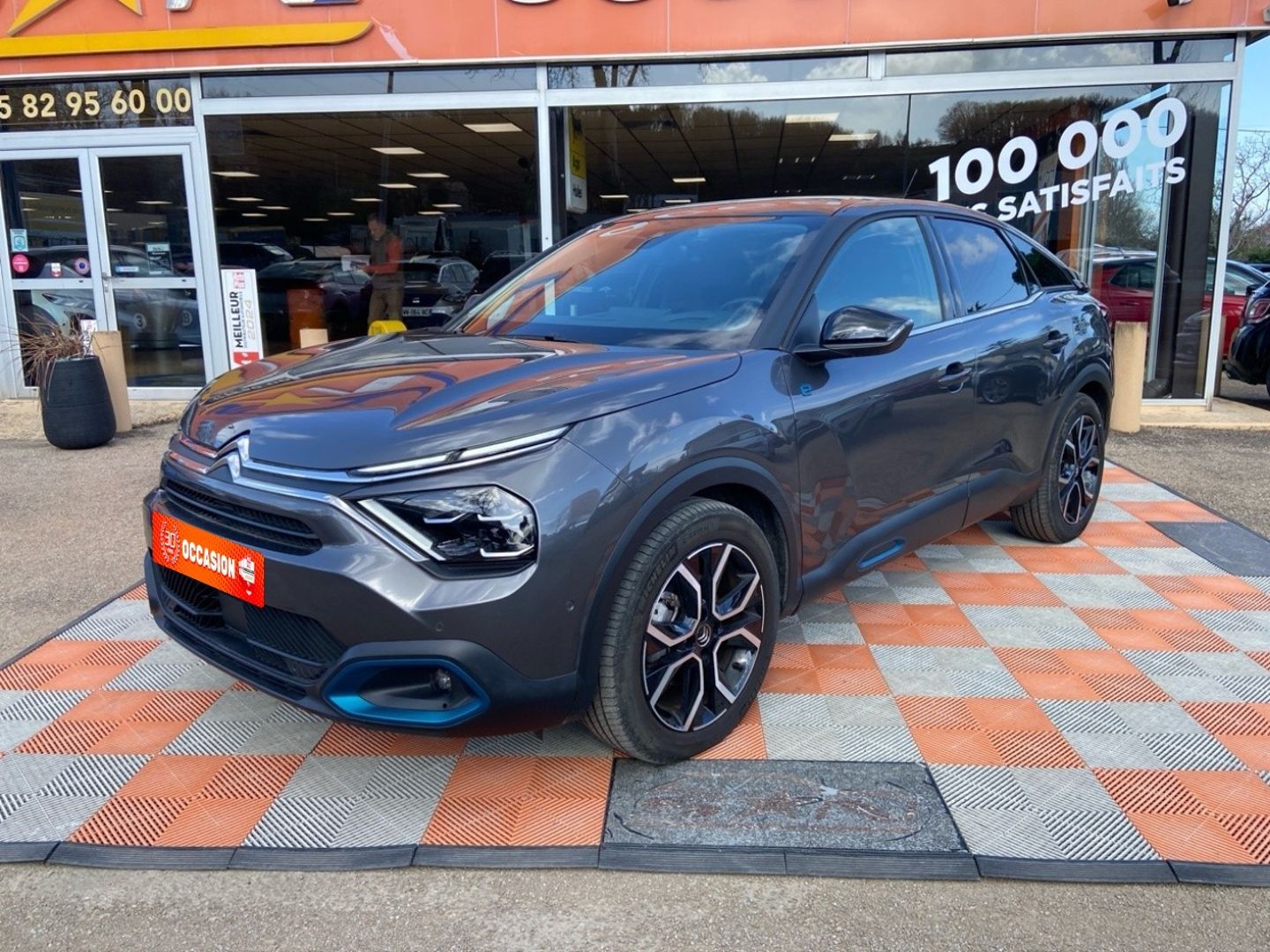 CITROEN C4 - E-C4 136(100kW) SHINE PACK Toit Ouvrant 11kW Alarme