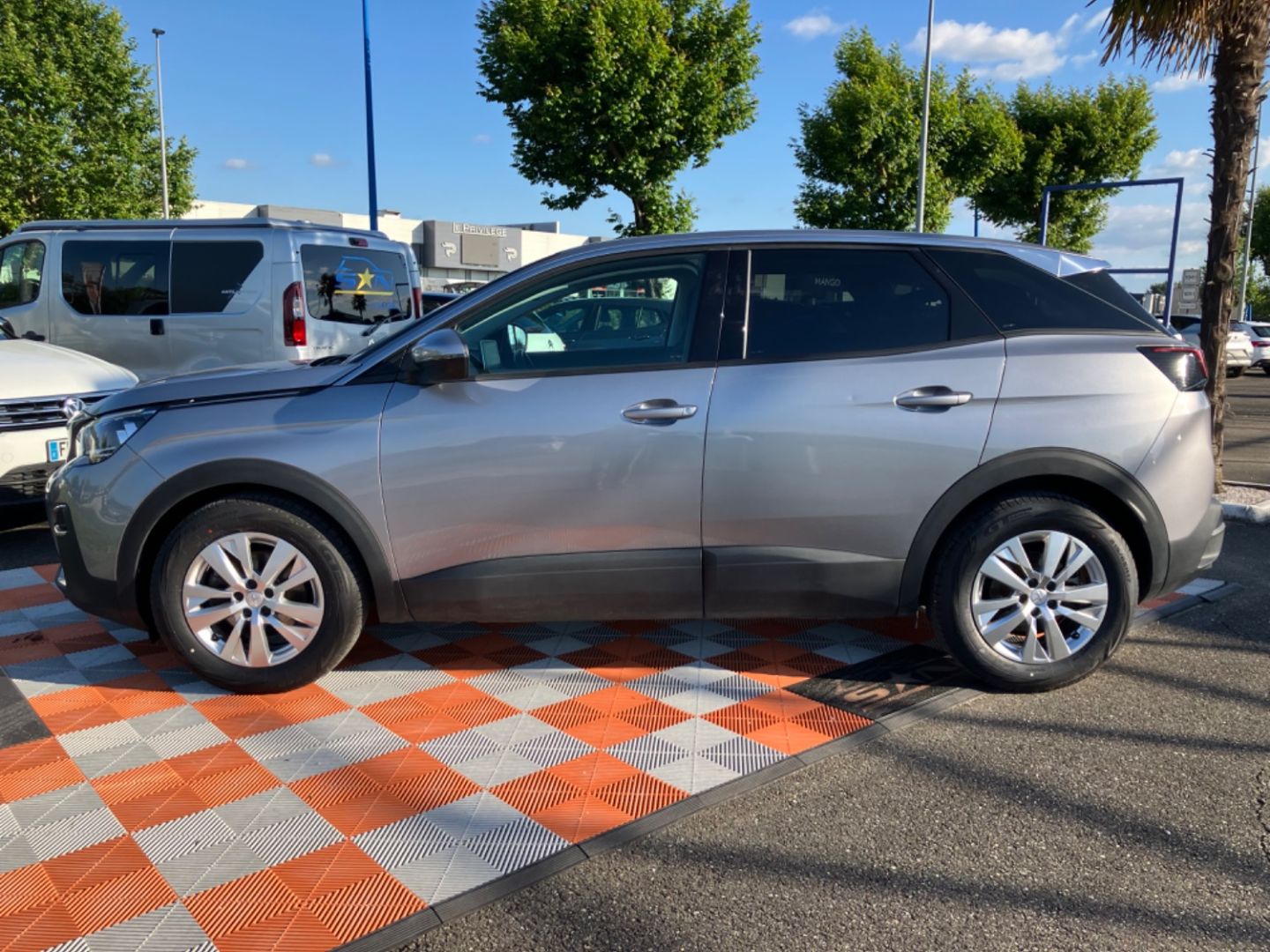 PEUGEOT 3008 - BlueHDi 130 BV6 ACTIVE BUSINESS GPS