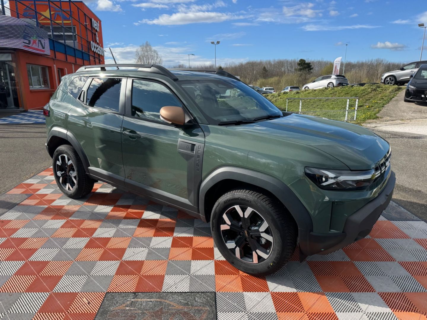 DACIA DUSTER - TCe 130 4x4 BV6 EXTREME GPS Pack Techno Sièges Chauffants