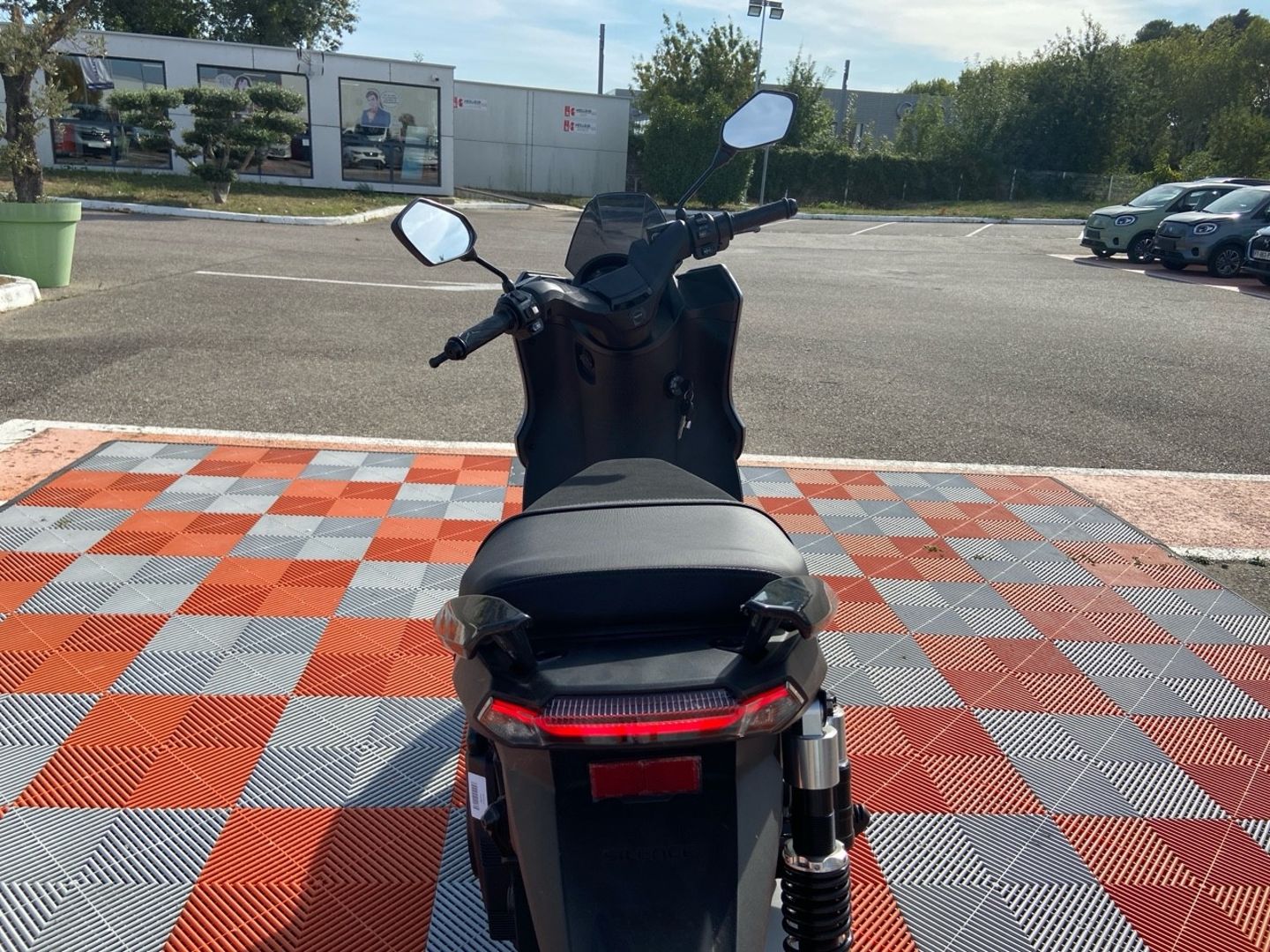 SILENCE S01+ - PLUS 5.6 kWh Autonomie 133km WMTC Push to Pass