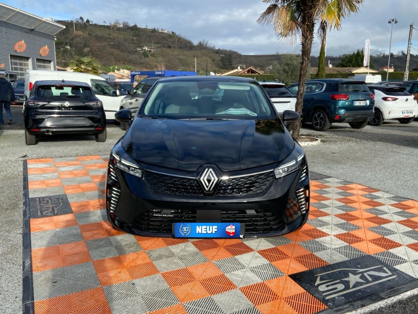 RENAULT CLIO - V TCe 90 BV6 EVOLUTION Ecran Caméra Radar